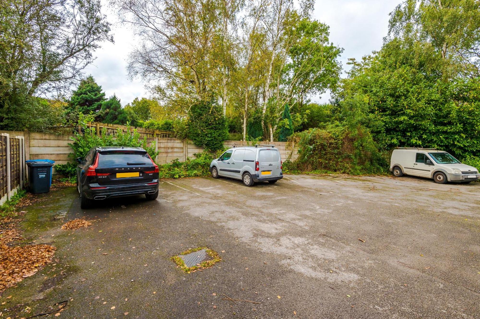 Manchester Comfortable 3 Bedroom House, Free Parking, Wifi & Disneyplus Ворслі Екстер'єр фото